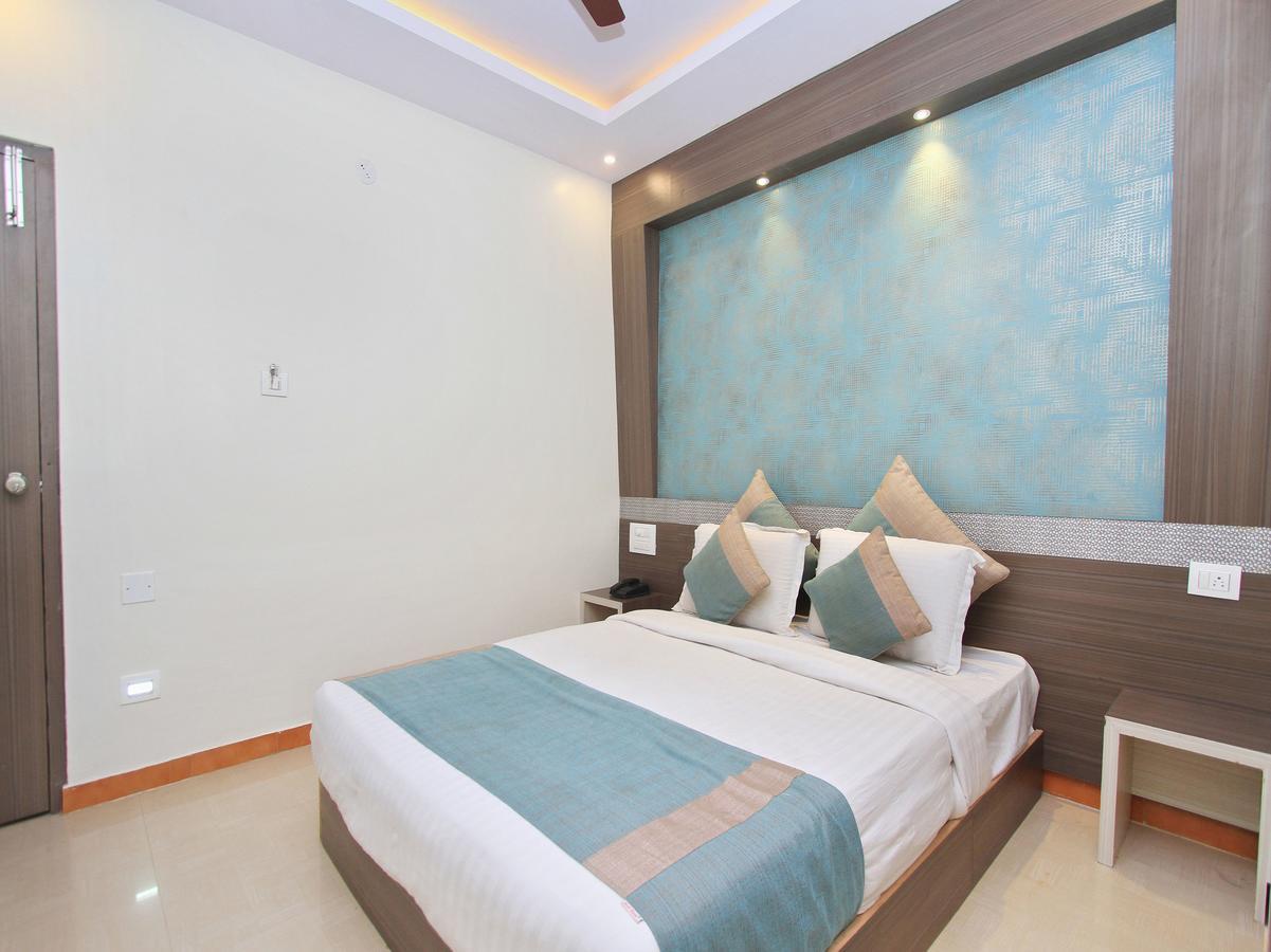 Aishwarya Le Royal Hotel Maiçor Exterior foto