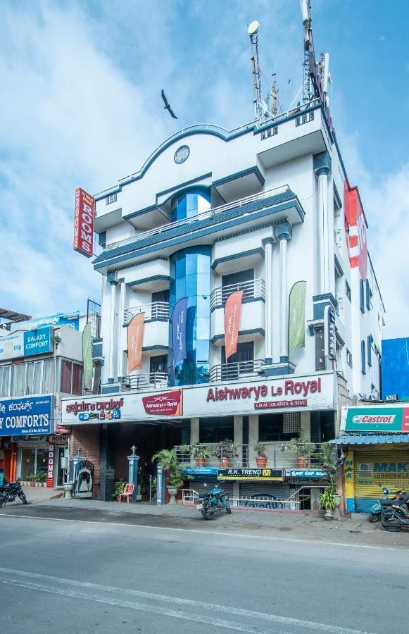 Aishwarya Le Royal Hotel Maiçor Exterior foto